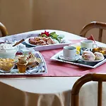 فندق Galaxy أرغوستولي