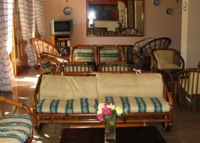 Galaxy Ξενοδοχείο 2*