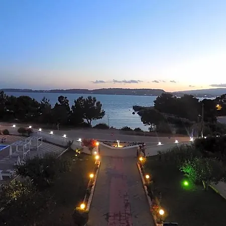Galaxy 2* Argostoli (Kefalonia)